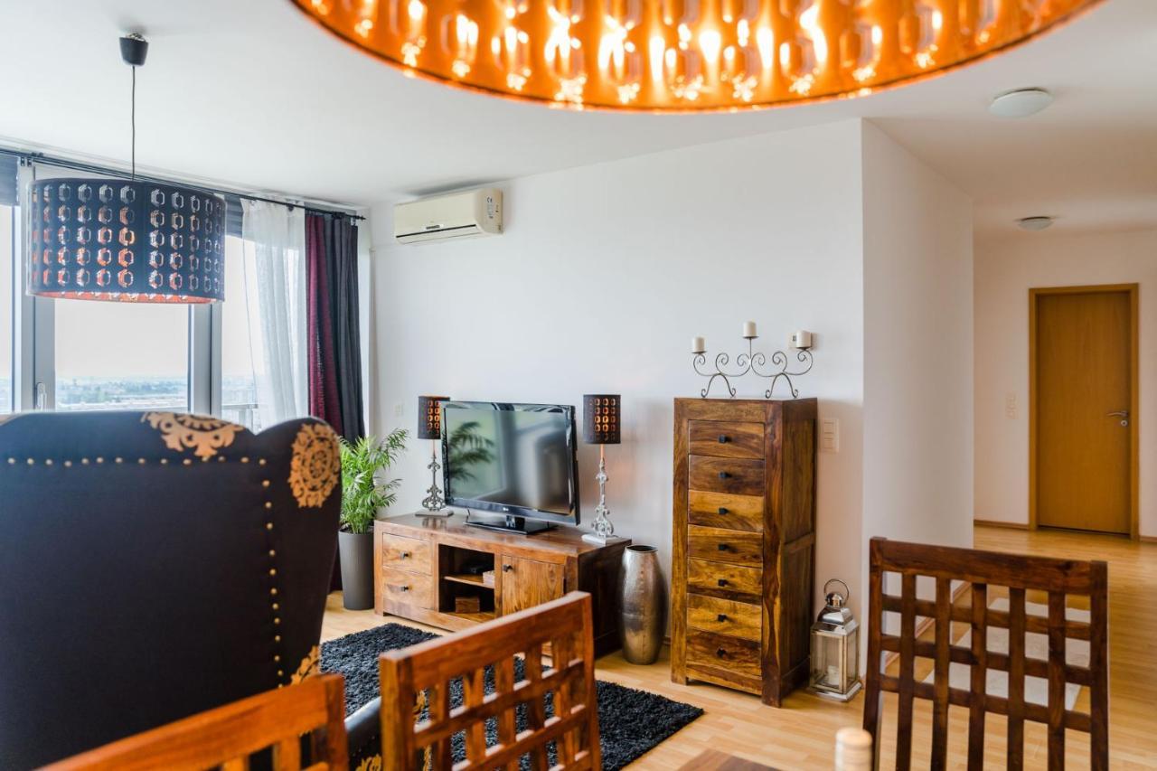 Apartmán Comfy On The 20th Floor & Free Parking Bratislava